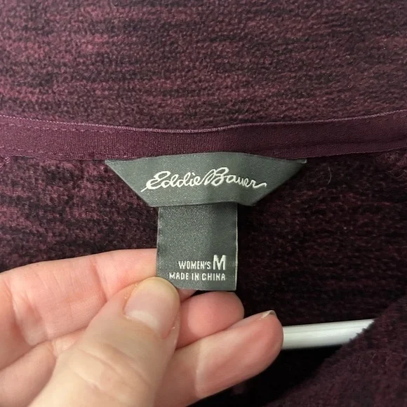 Eddie Bauer 1/4 Zip Burgundy Fleece Pullover. Women’s size Medium. - Picture 4 of 8